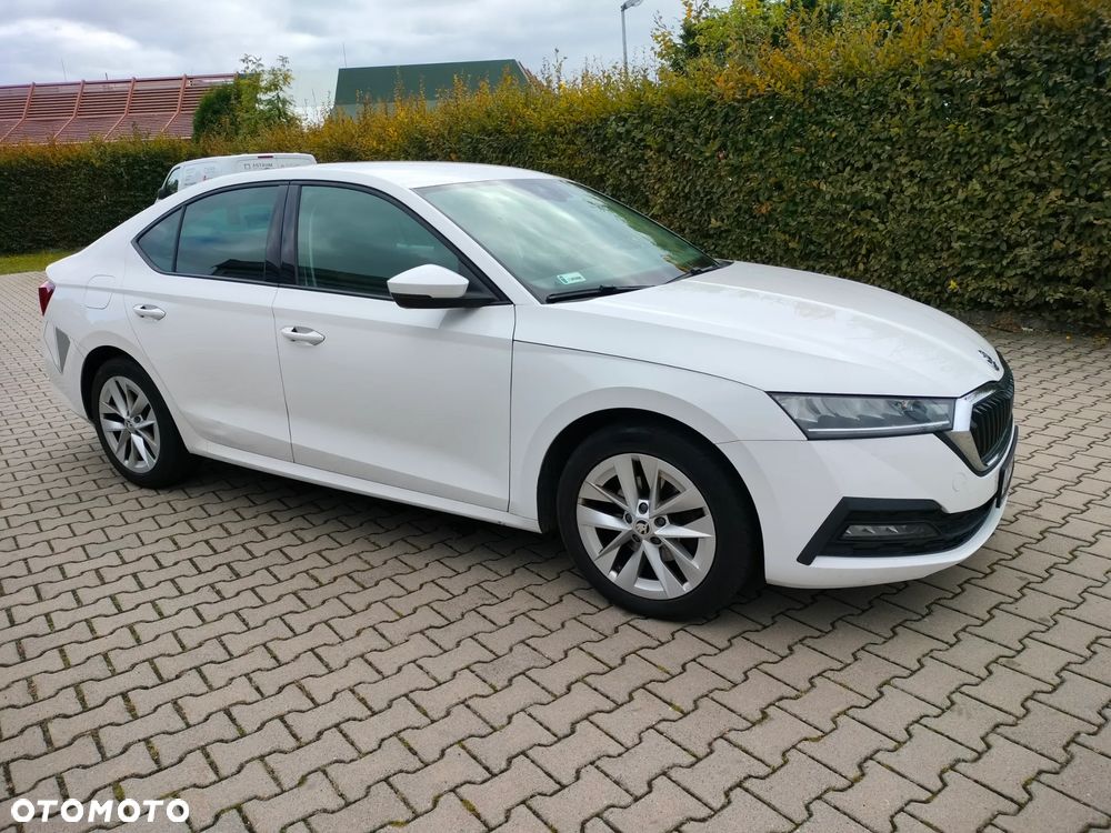 Skoda Octavia 2.0 TDI Active - 8