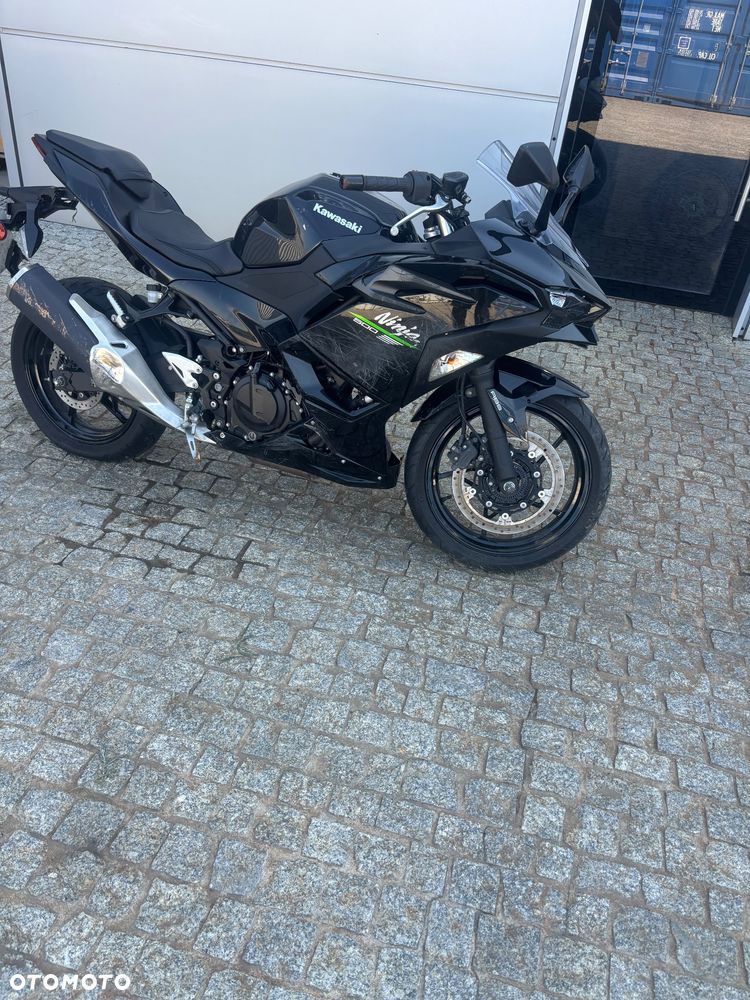 Kawasaki Ninja - 6