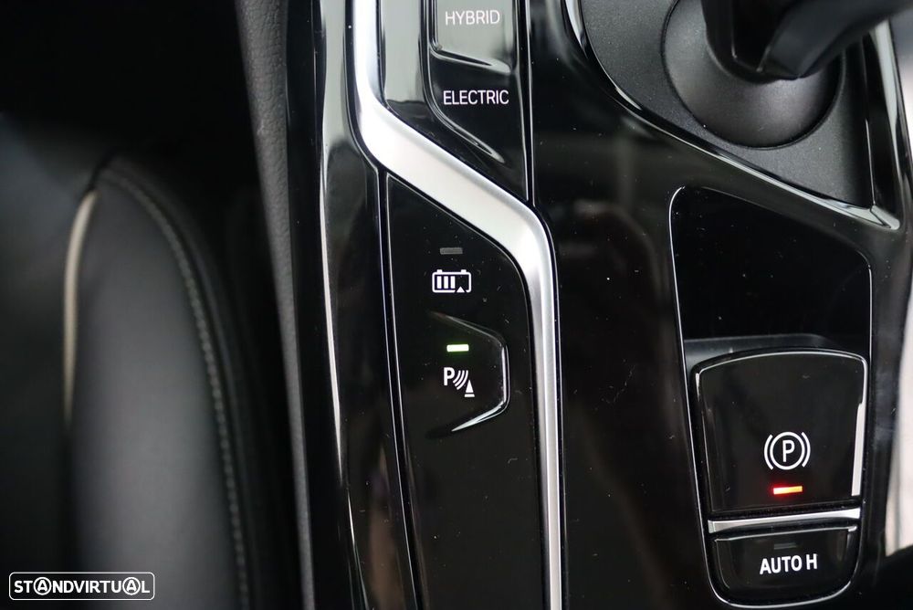 BMW 530 e Line Luxury - 39