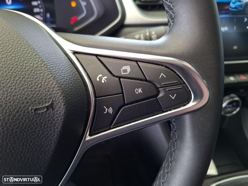 Renault Captur 1.0 TCe Techno Bi-Fuel - 16