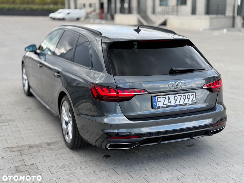 Audi A4 Avant 35 TFSI mHEV S Line S tronic - 25