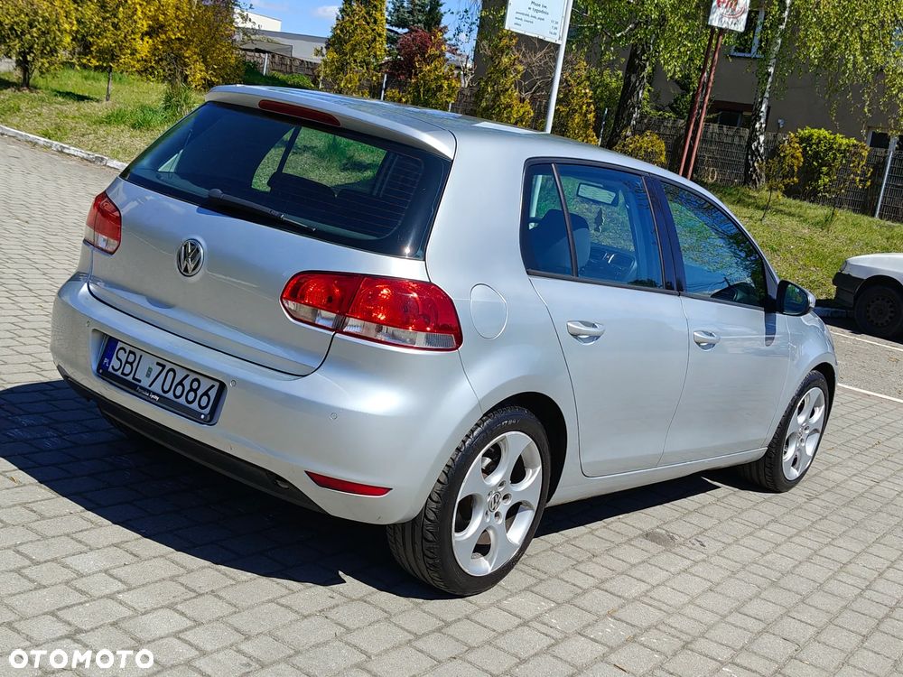 Volkswagen Golf 1.6 Comfortline - 12