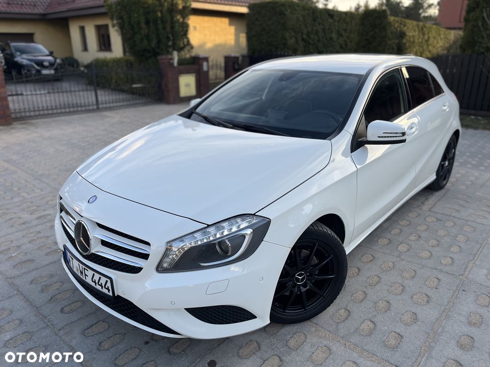 Mercedes-Benz Klasa A 180 7G-DCT Activity Edition - 26