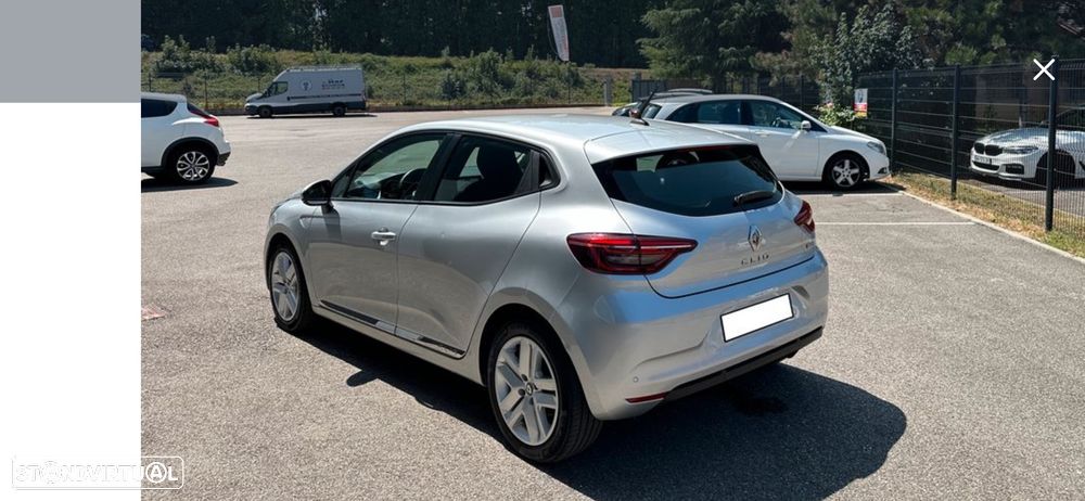 Renault Clio 1.6 E-Tech Full Hybrid Techno - 2