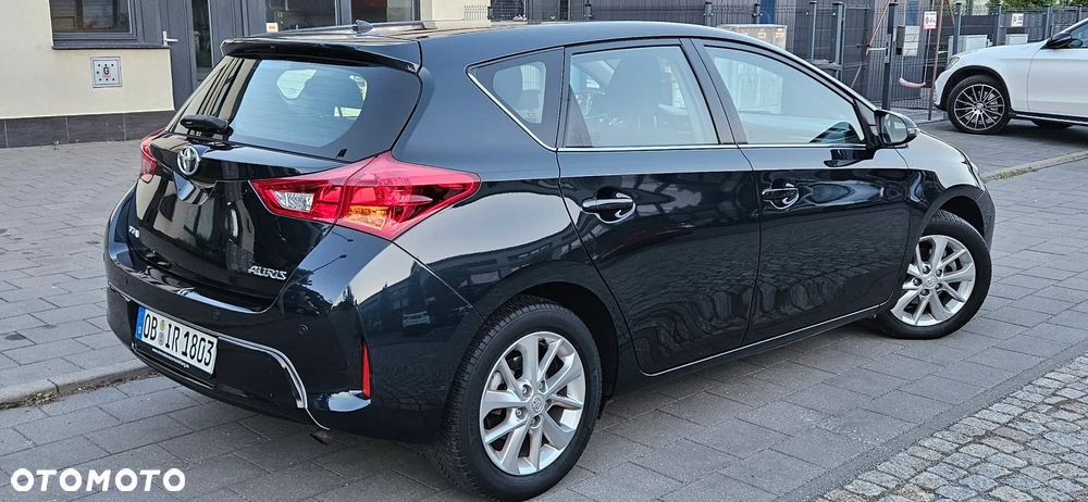 Toyota Auris 1.33 Dual-VVT-i START Edition - 4