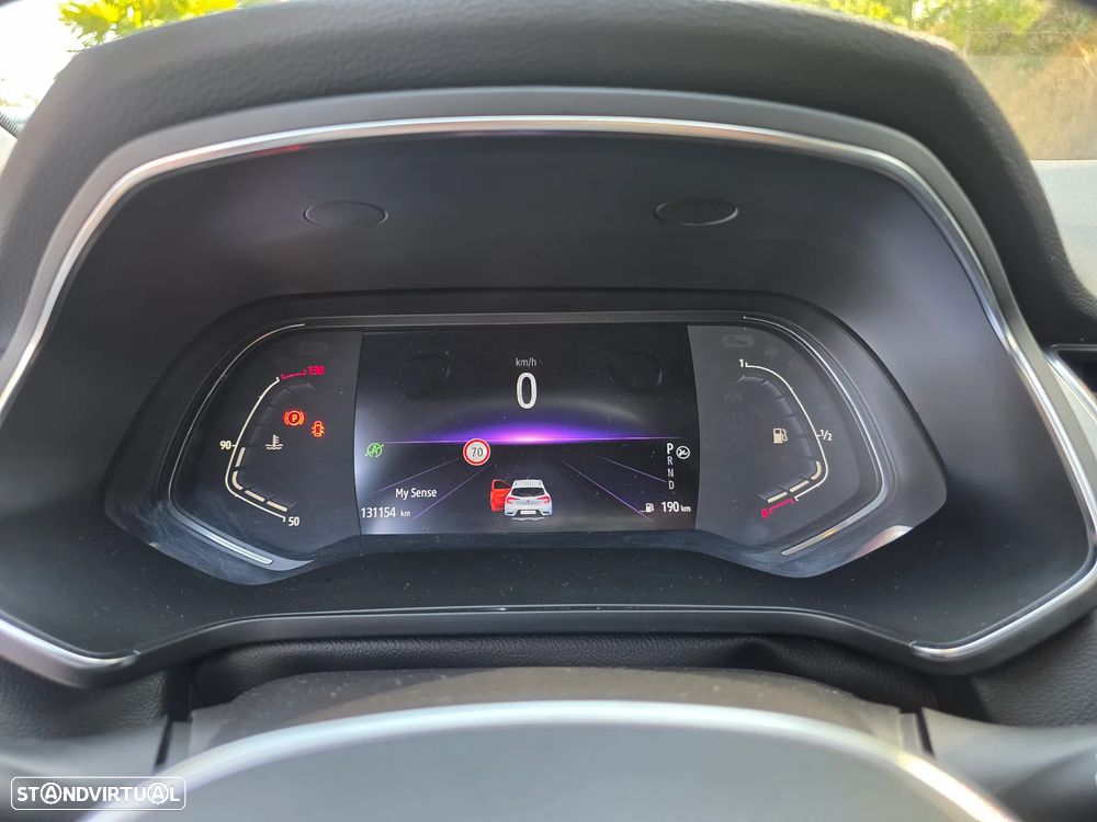 Renault Captur - 13