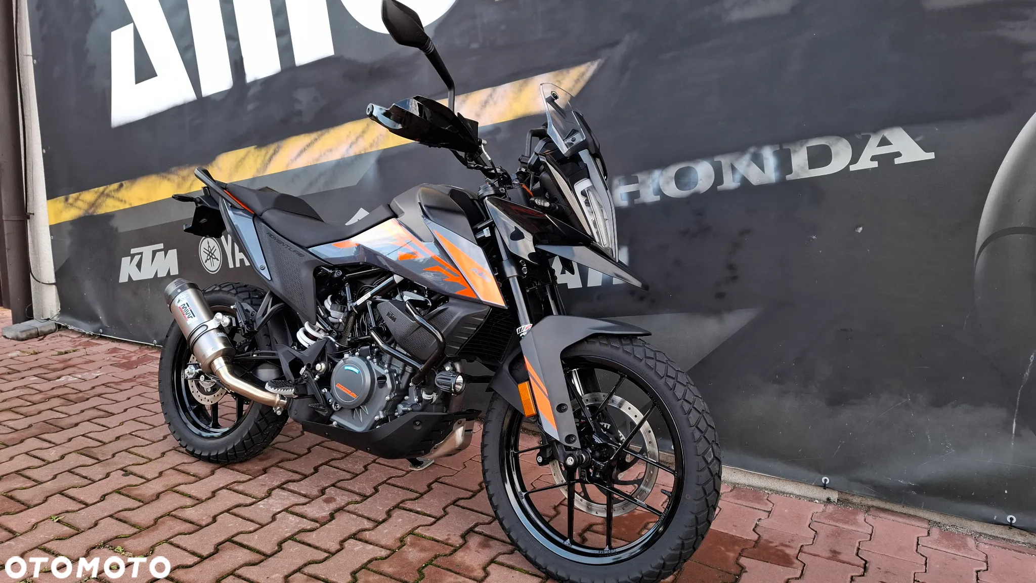 KTM Adventure - 3