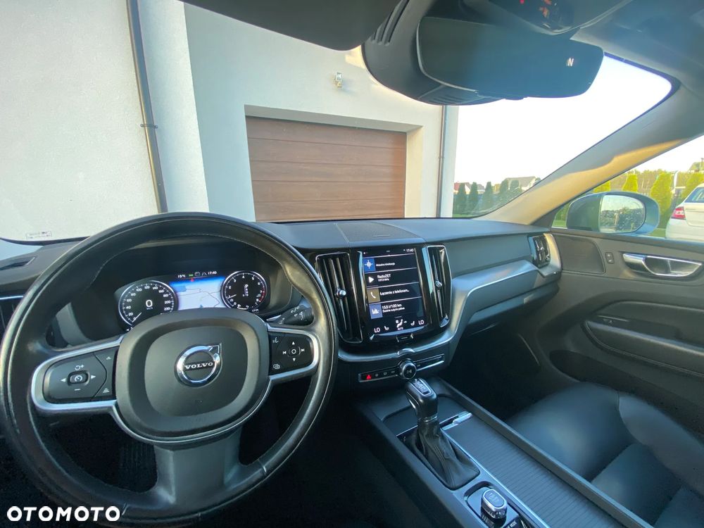 Volvo XC 60 T6 AWD Momentum - 5