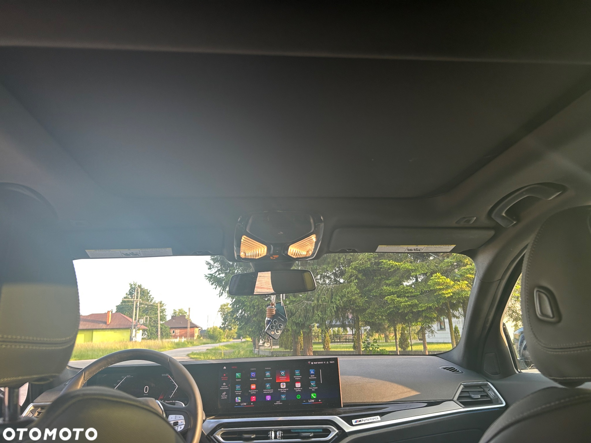 BMW Seria 3 330i Touring M Sport - 28