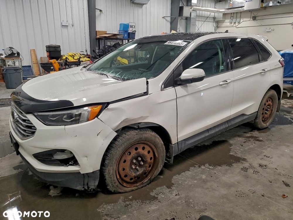 Ford Edge - 33