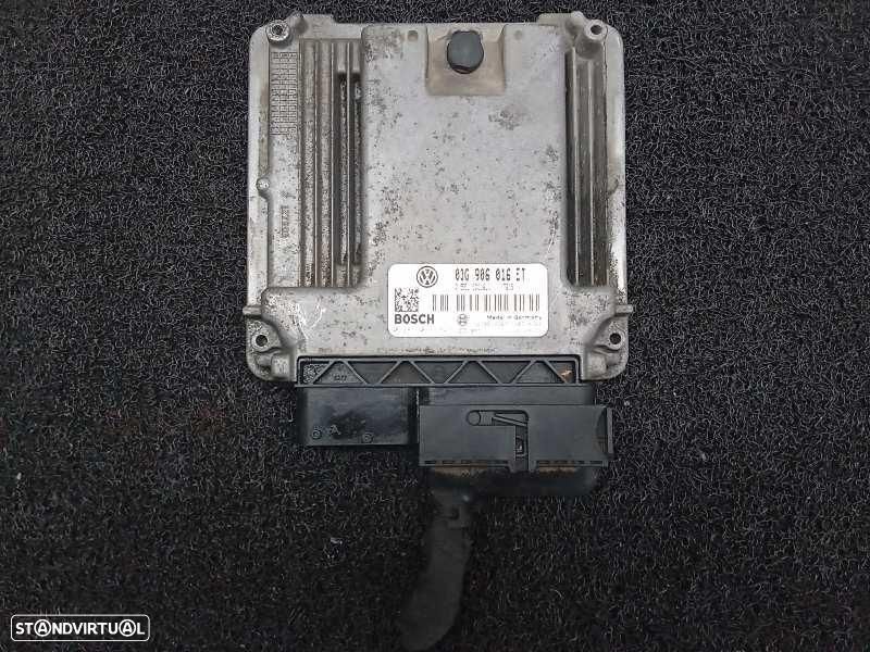 CENTRALINA DO MOTOR UCE VOLKSWAGEN GOLF V 1K110.2003 - 1