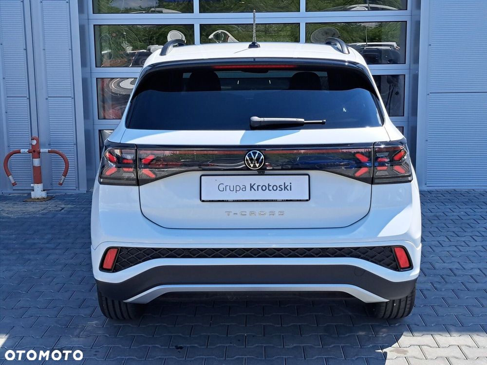 Volkswagen T-Cross 1.0 TSI R-Line Plus DSG - 8