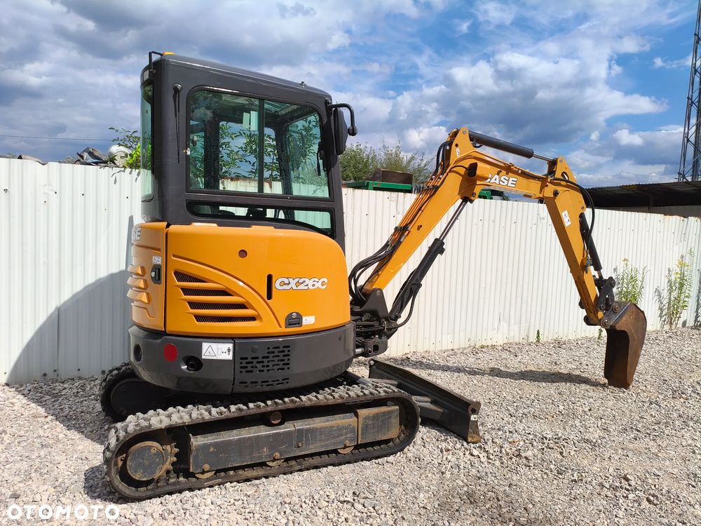 Case CX26C/2700kg - 20