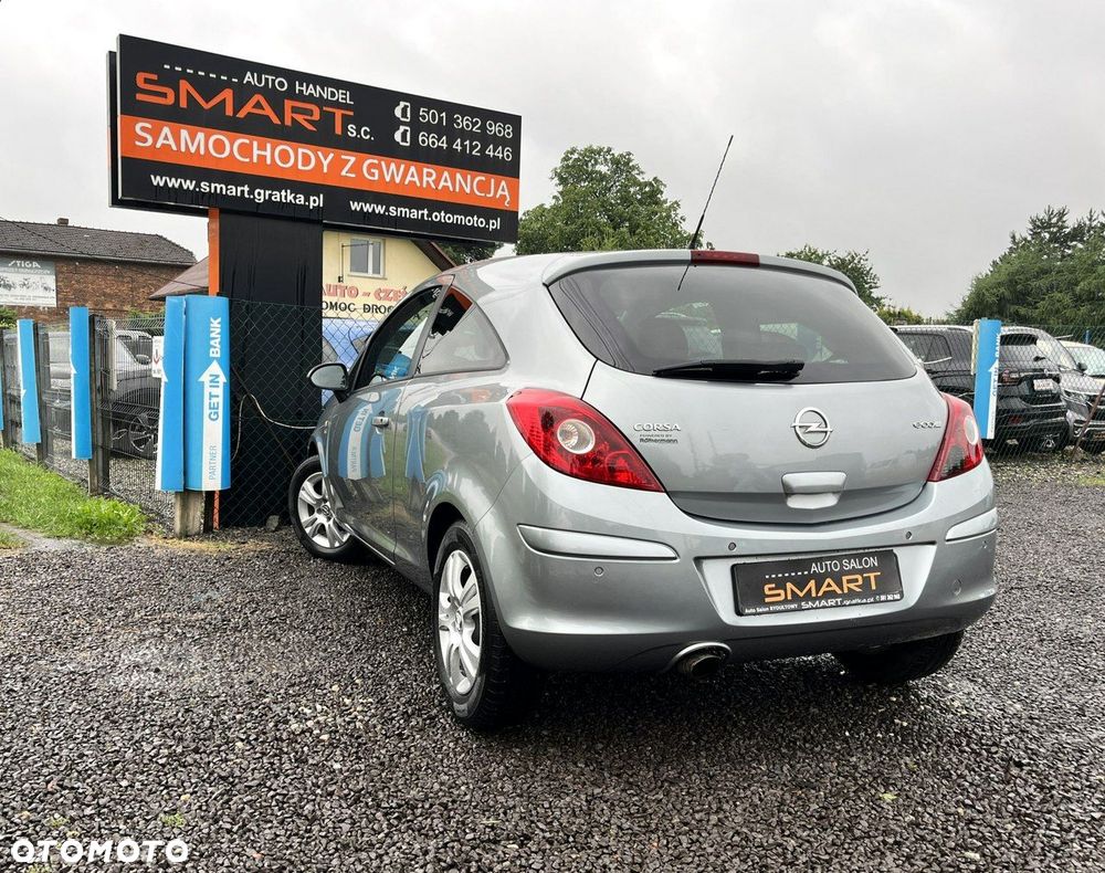 Opel Corsa 1.2 16V Edition 150 - 4
