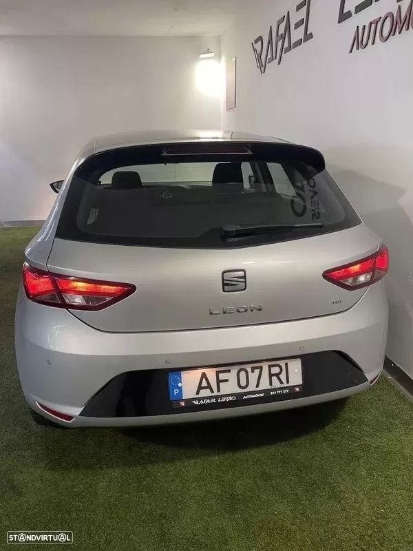 SEAT Leon 1.6 TDI Style Ecomotive - 8