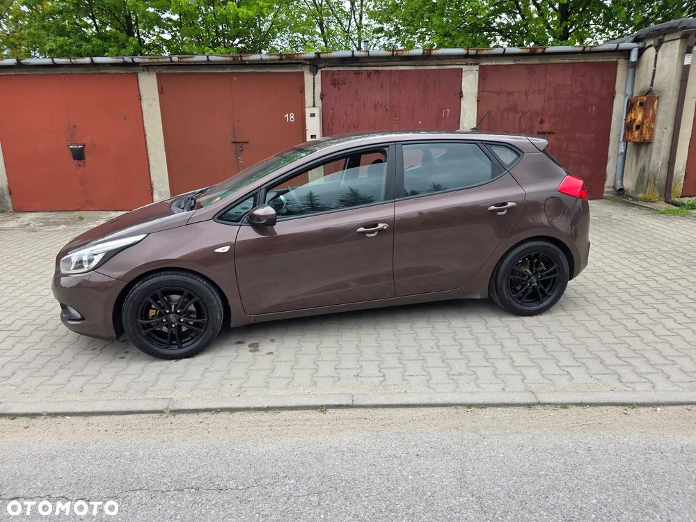 Kia Ceed 1.6 GDI L - 34