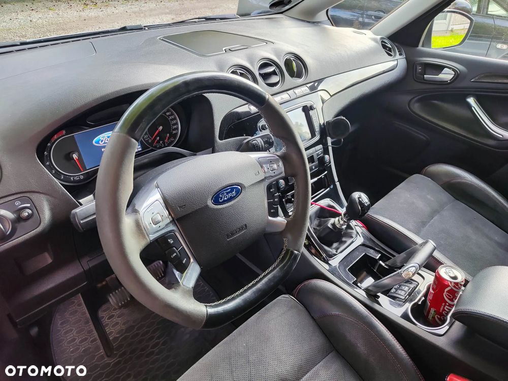 Ford S-Max 2.0 Titanium - 4