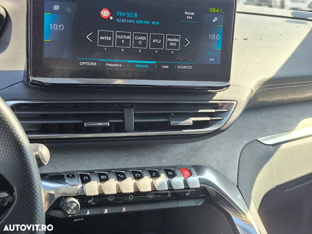 Peugeot 3008 225 e-EAT8 GT Pack - 18