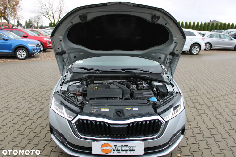 Skoda Octavia 1.5 TSI ACT Style - 37