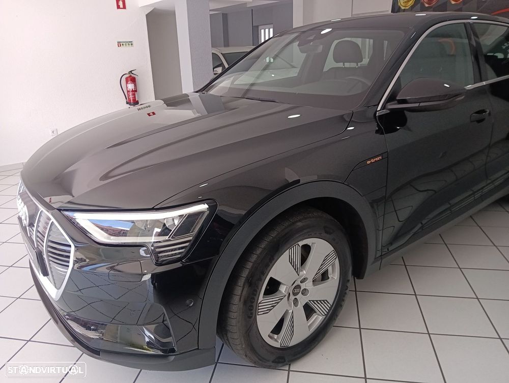 Audi e-tron 55 quattro S line - 5