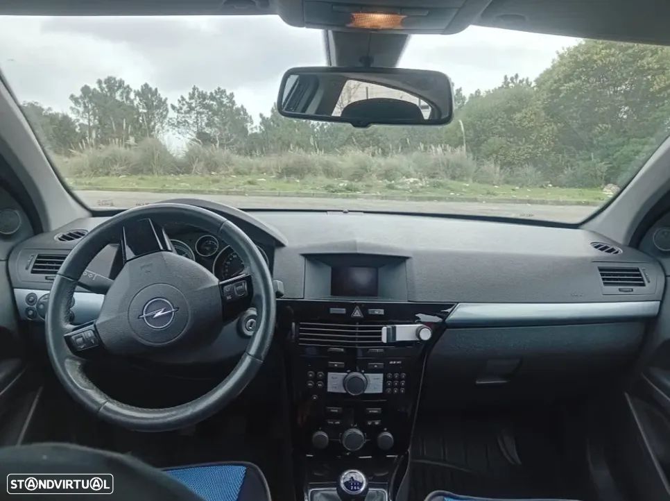 Opel Astra 1.7 CDTI Cosmo - 4