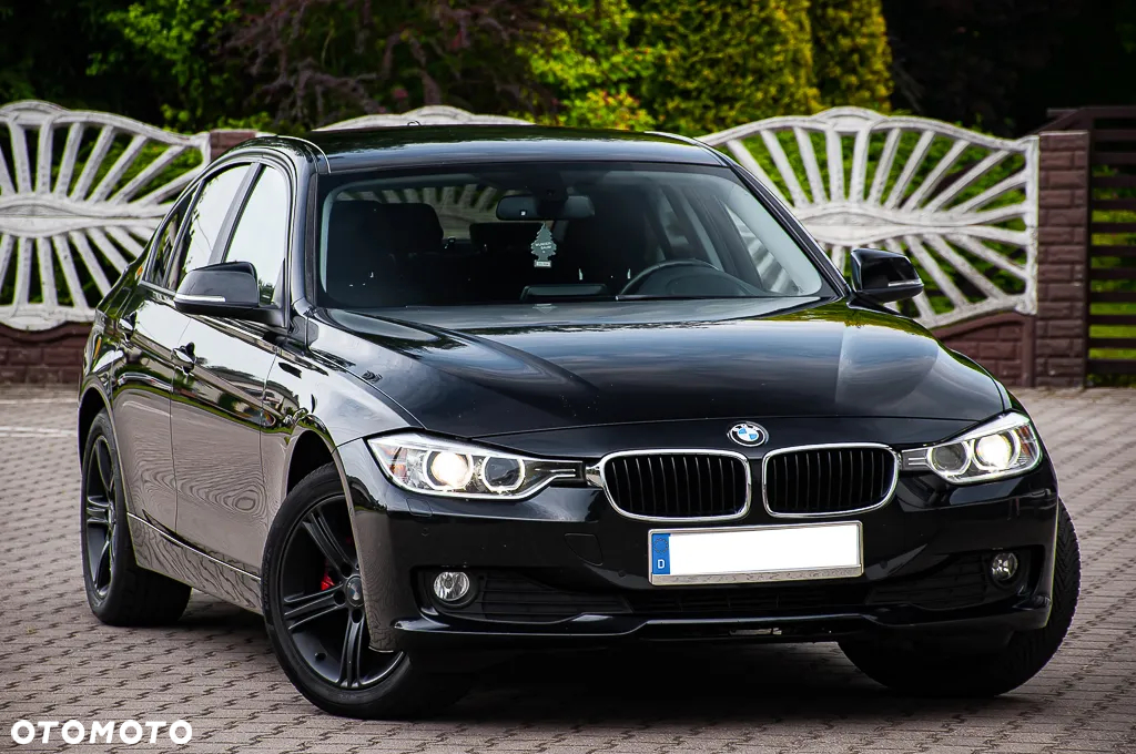 BMW Seria 3 320d Sport Line - 7