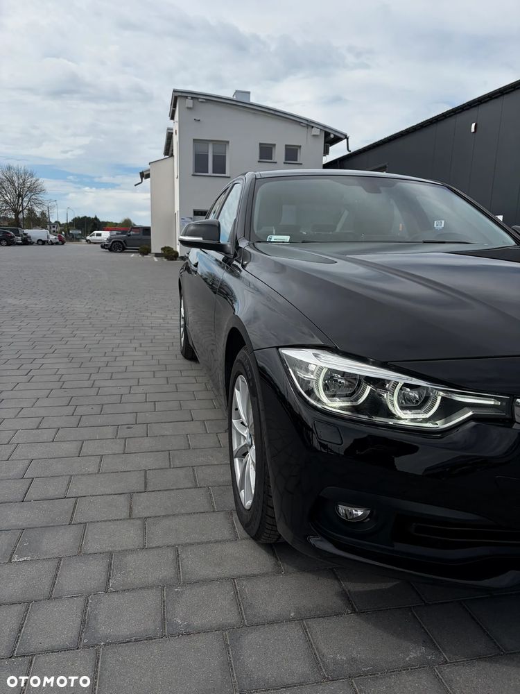 BMW Seria 3 318i GPF Luxury Line - 6