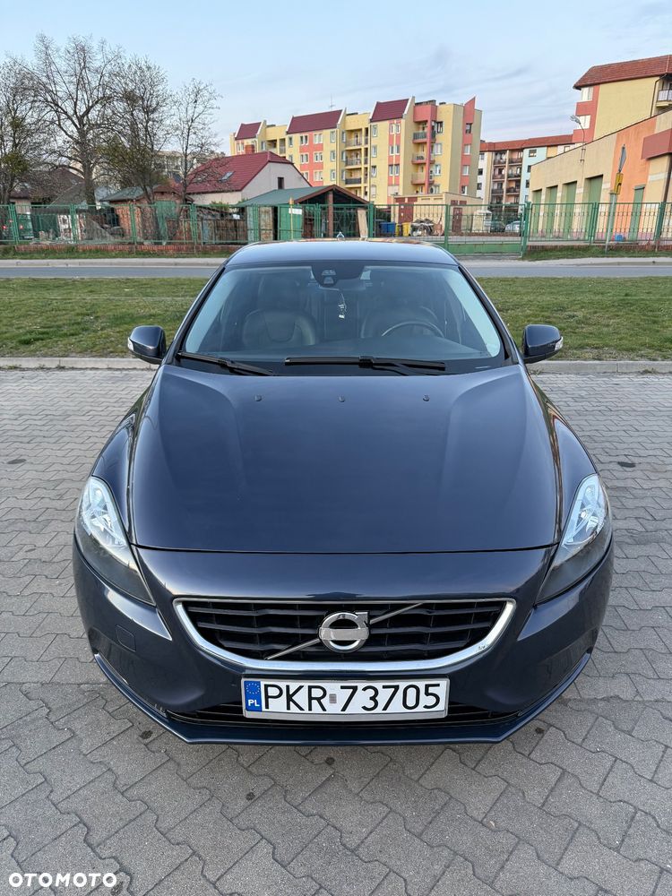 Volvo V40 D2 - 3