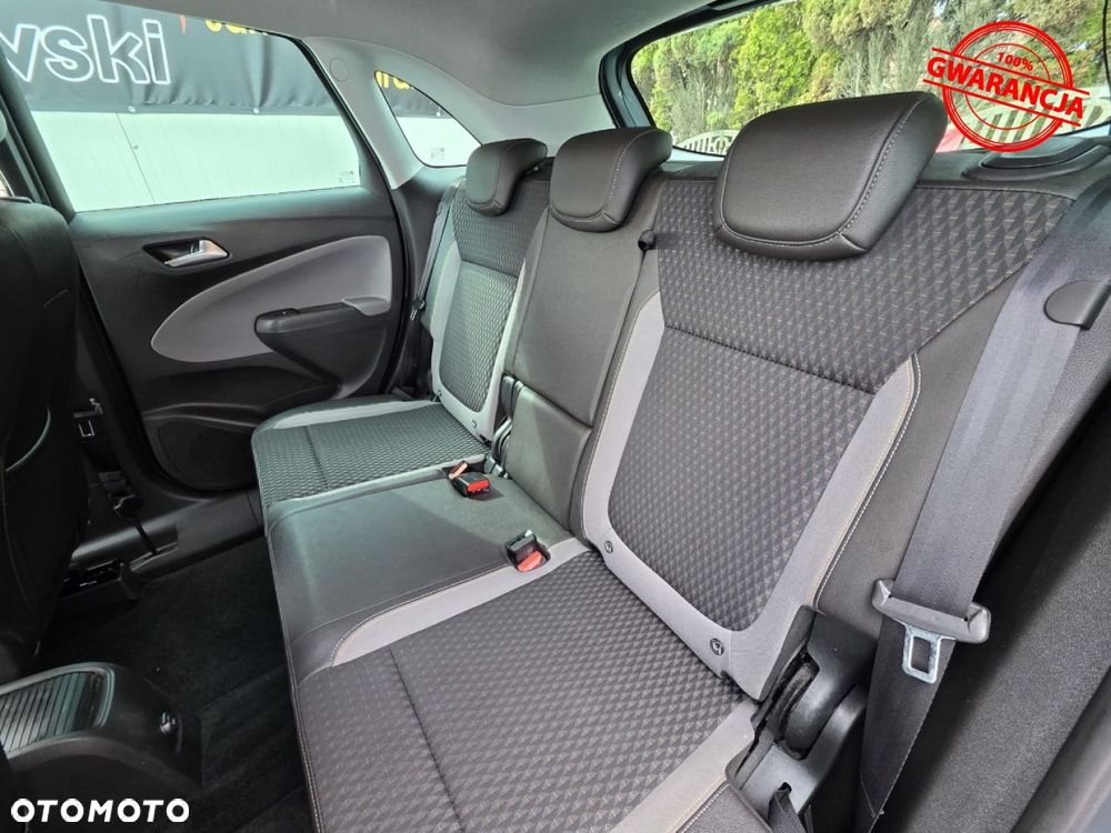 Opel Crossland X - 21