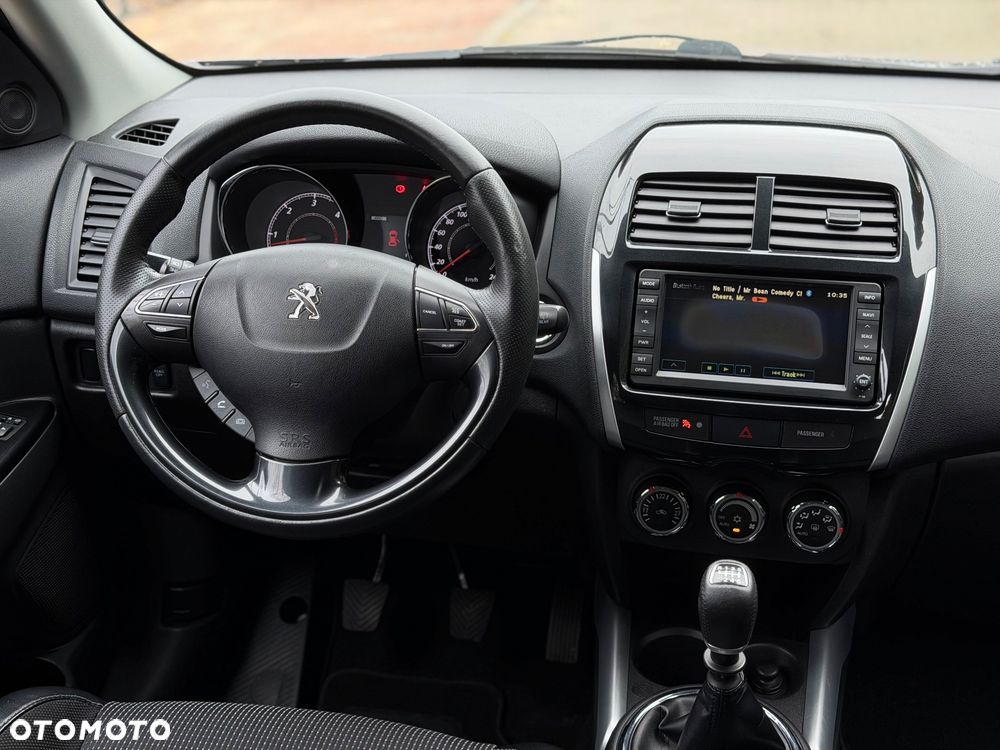 Peugeot 4008 - 8