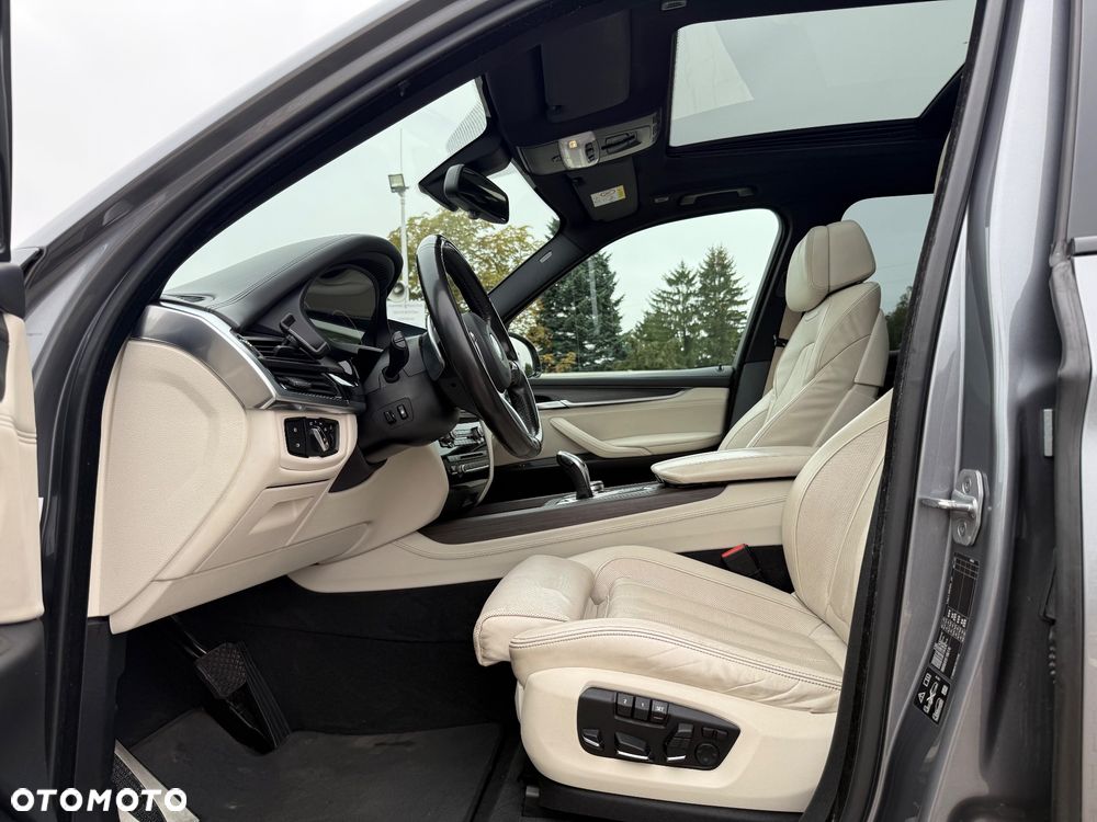 BMW X5 M M50d - 10