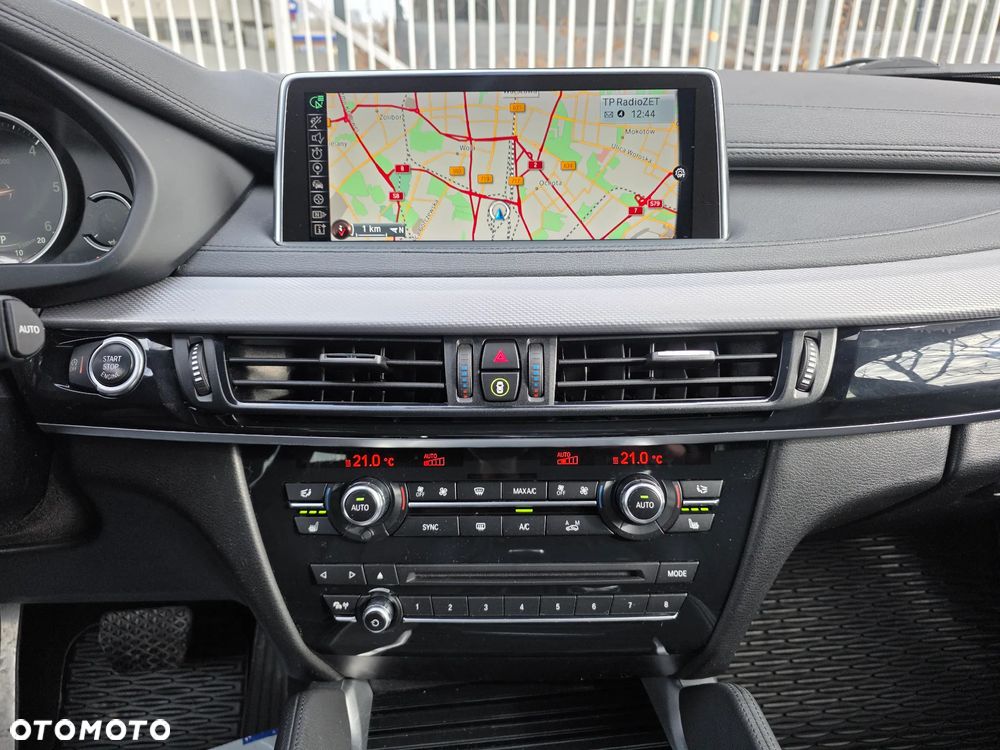 BMW X6 xDrive40d - 12