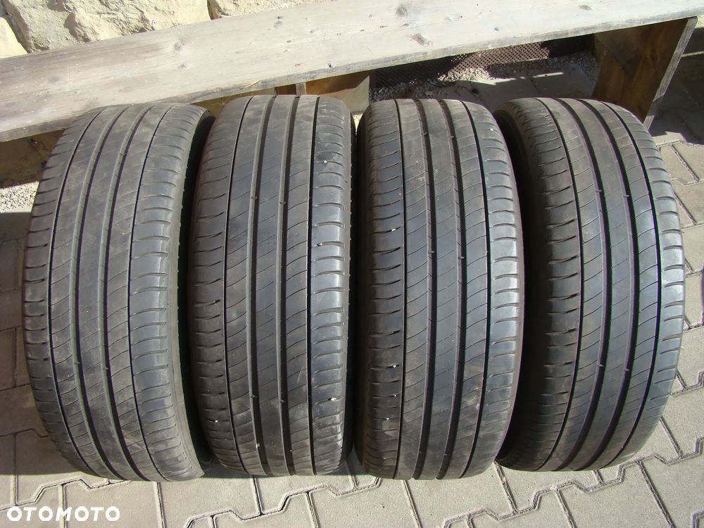 a101 5x120 BMW 3 GT F34 F10 F11 X1 E84 8jx18 opony lato 225/50 - 10
