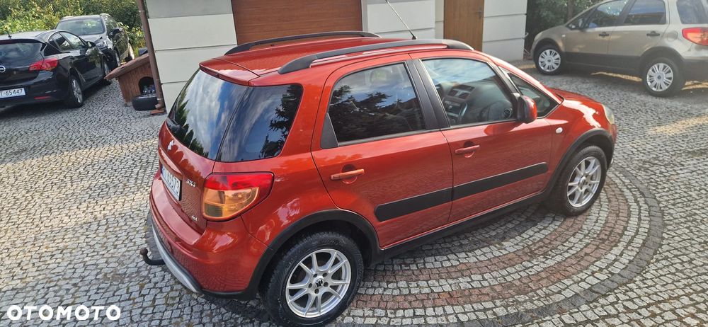 Suzuki SX4 1.6 VVT 4x4 Comfort - 34