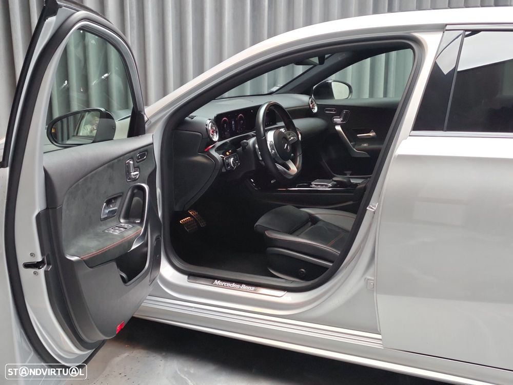 Mercedes-Benz A 200 Limousine d AMG Line Aut. - 9