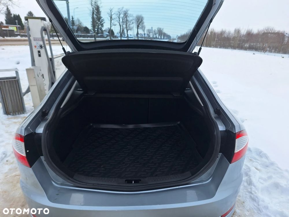 Ford Mondeo 2.0 TDCi Titanium - 12