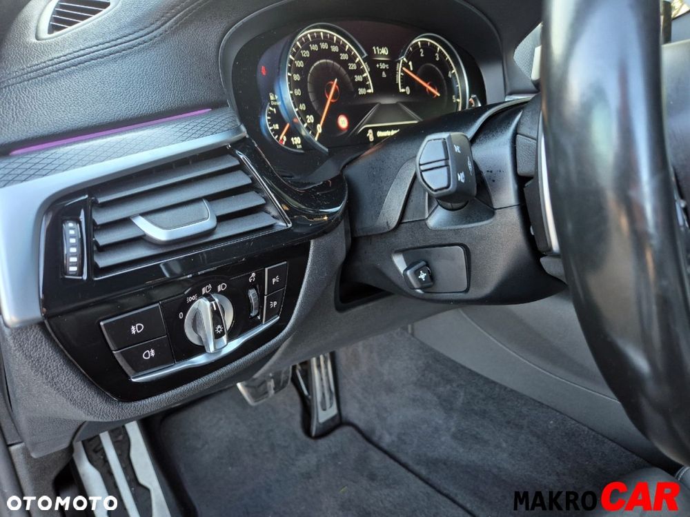 BMW Seria 5 540d xDrive Sport - 7