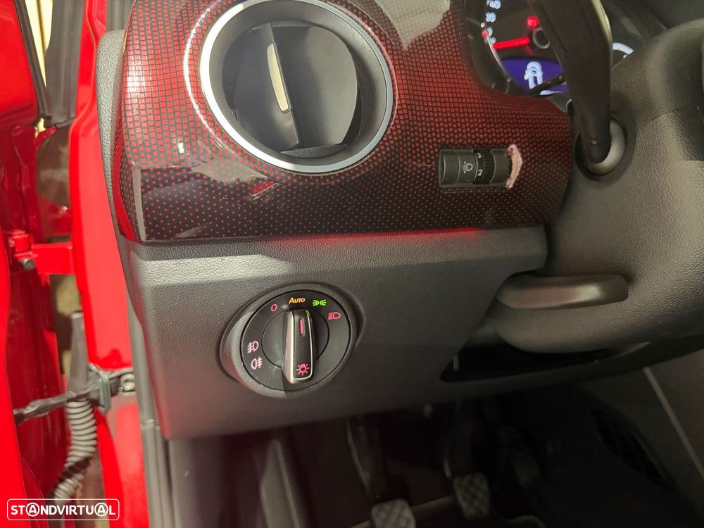 VW Up! GTI - 18