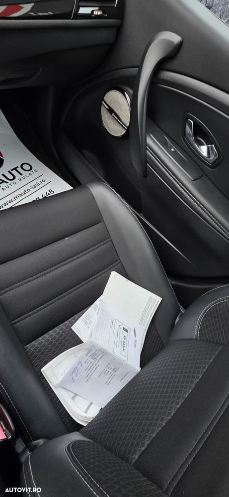 Renault Megane - 24
