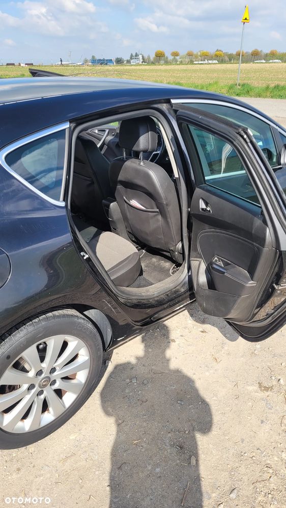 Opel Astra 1.7 CDTI DPF - 10