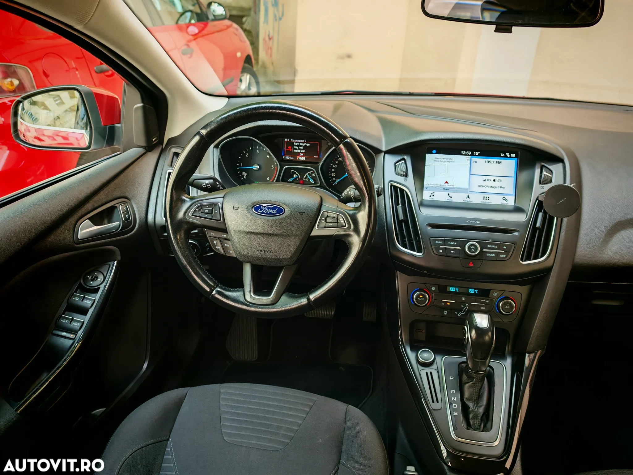 Ford Focus 1.5 TDCi Powershift Titanium - 14