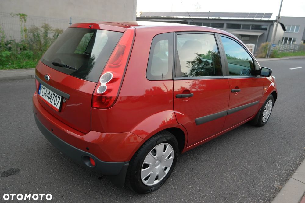 Ford Fiesta - 6