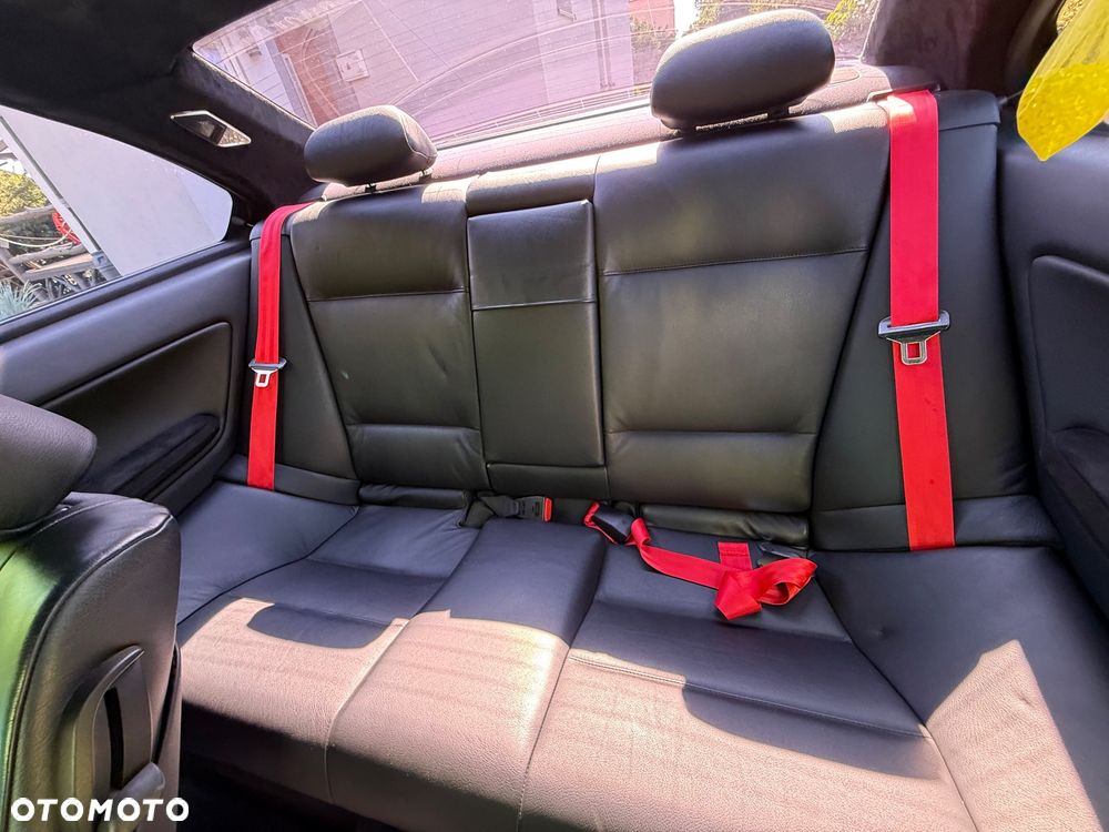 BMW Seria 3 330Ci - 8