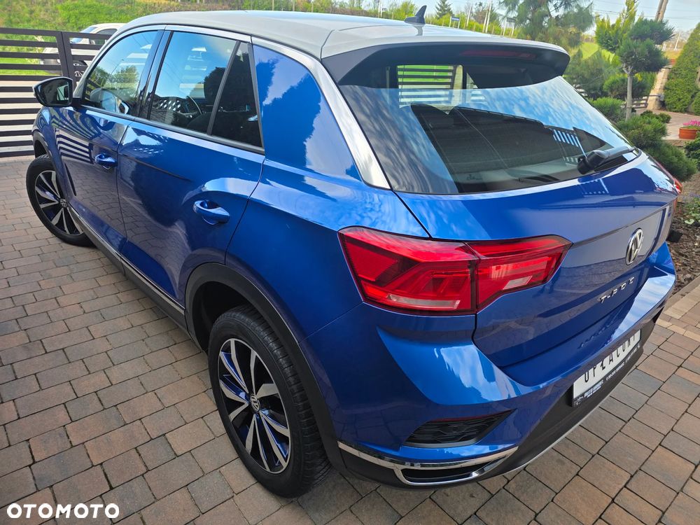 Volkswagen T-Roc - 16