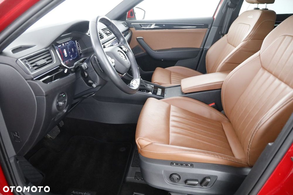 Skoda Superb 2023 photo 5