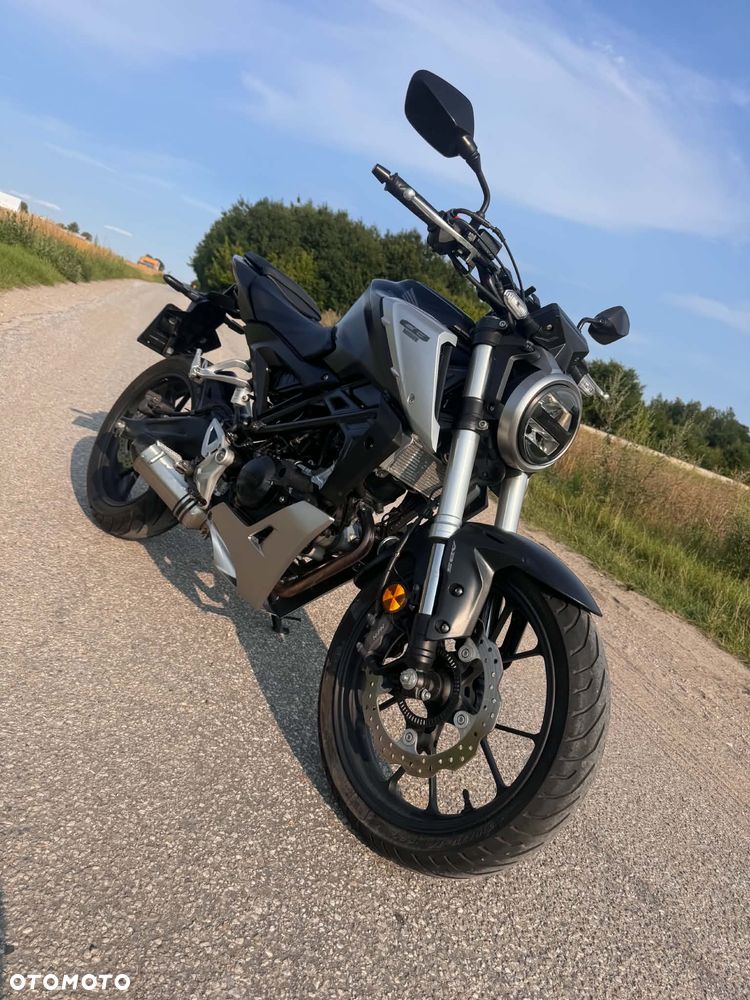 Honda CB - 2