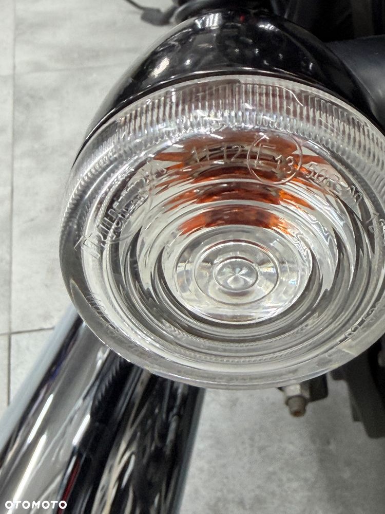 Triumph Thunderbird - 30