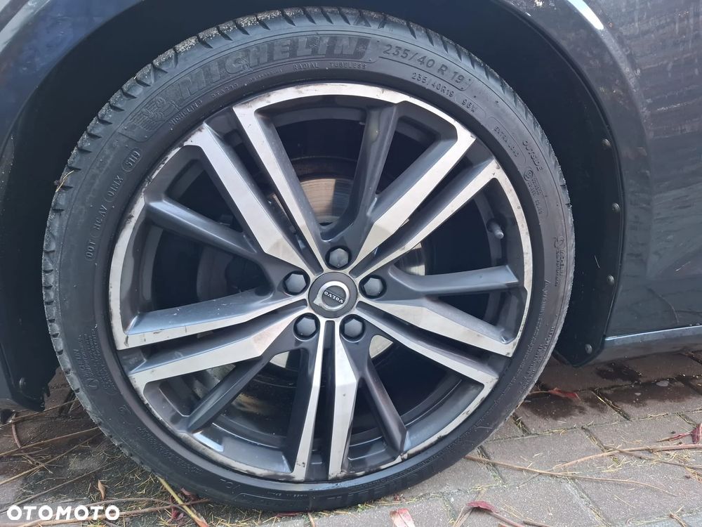 Volvo V60 D3 R-Design - 35