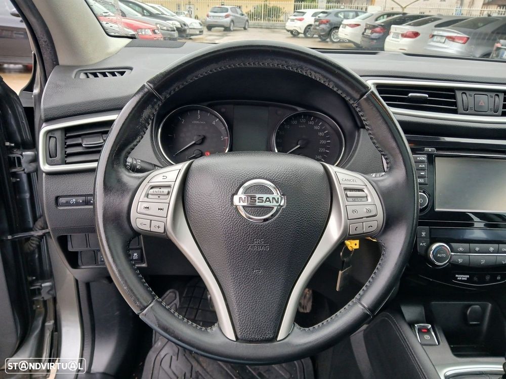 Nissan Qashqai 1.5 dCi Acenta RS+PS+NC - 17