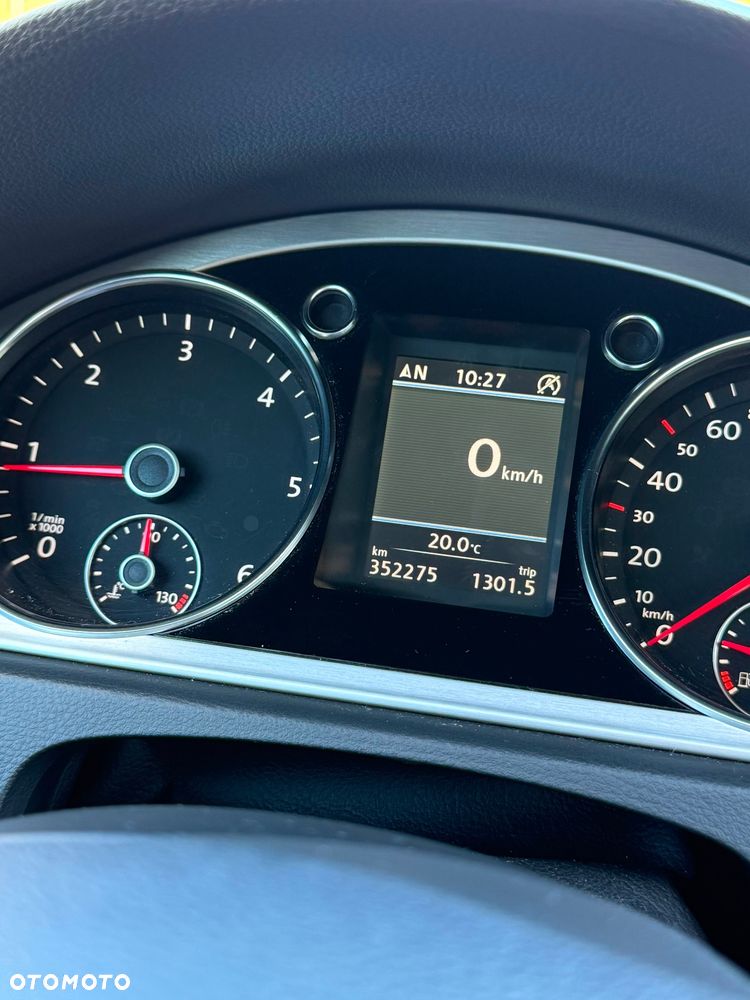 Volkswagen Passat 2.0 TDI 4Motion DSG BlueMotion Tech Highline - 19